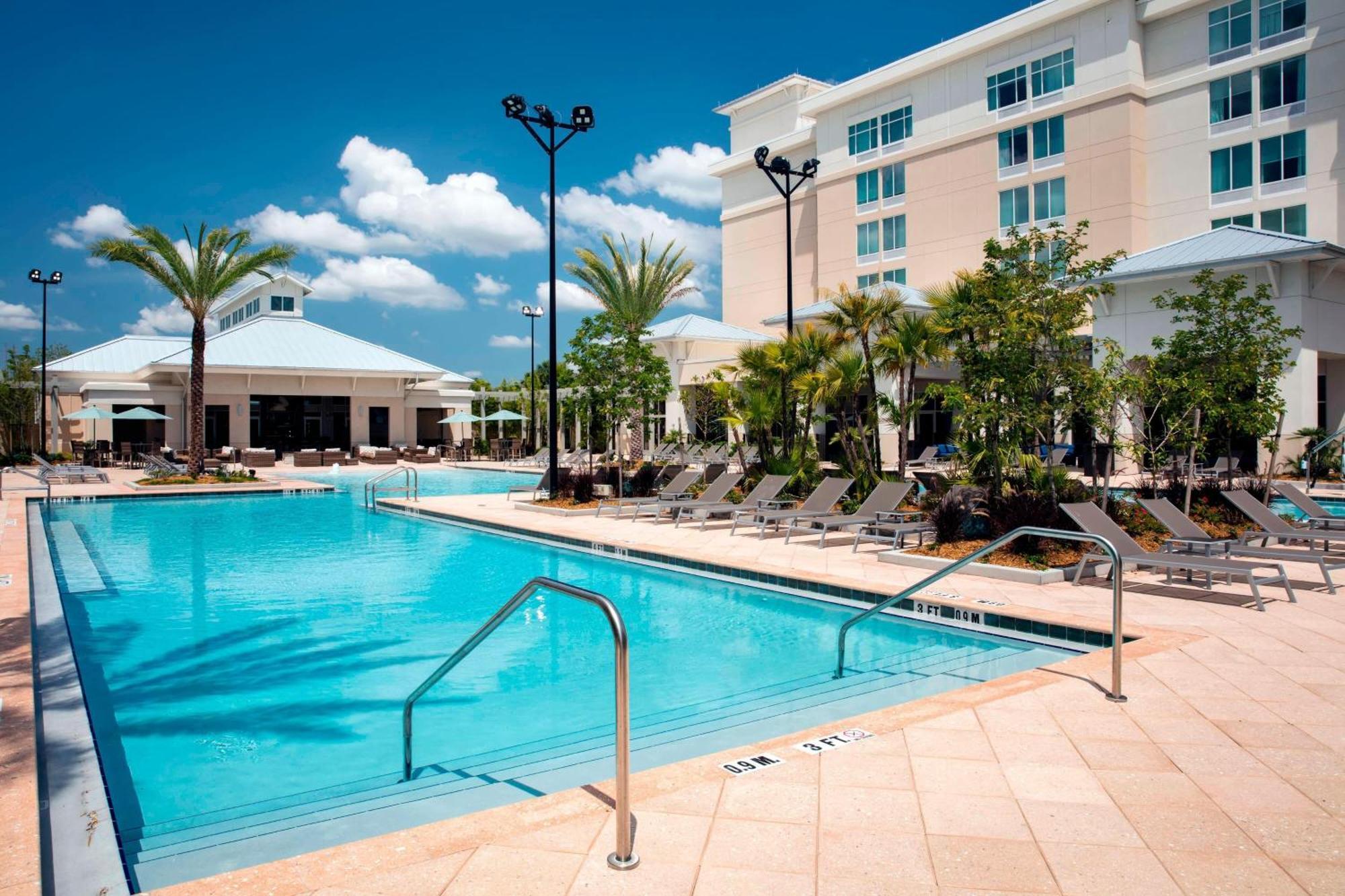 Towneplace Suites Orlando At Flamingo Crossings Town Center/Western Entrance Bay Lake Bagian luar foto