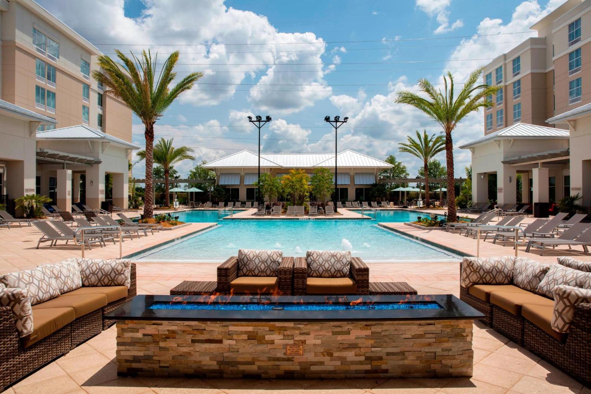 Towneplace Suites Orlando At Flamingo Crossings Town Center/Western Entrance Bay Lake Bagian luar foto